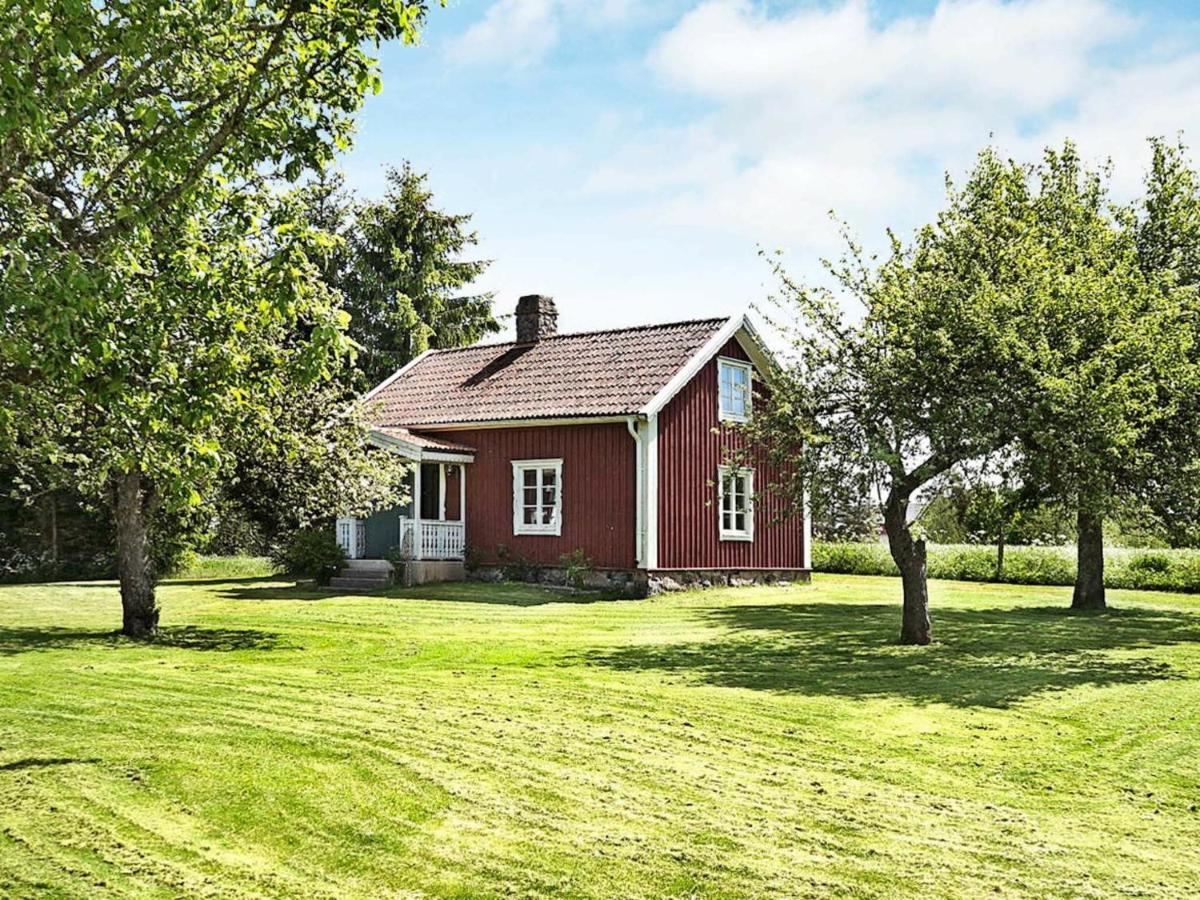 4 Person Holiday Home In Ankarsrum Hult  Exterior foto